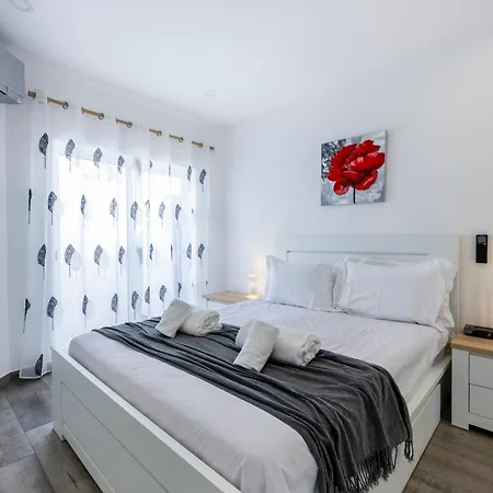 公寓 Waterside Village - Oceanview Dream *